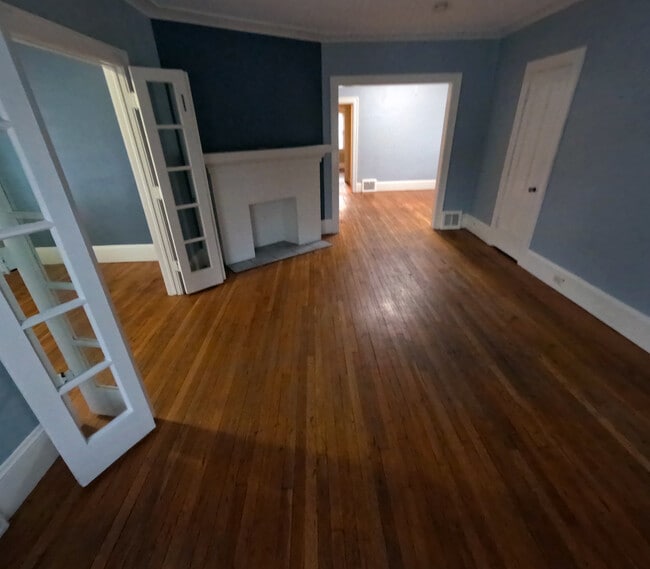 Photo - 1652 Hillcrest Rd Unit #2