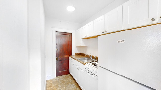 Photo - 120 Summer St Unit 11