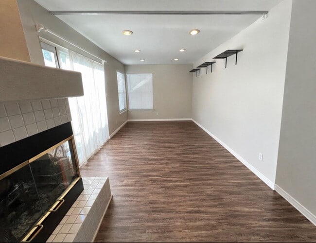 Photo - Beautiful 3-Bedroom Home with Solar and a Large Yard in Stevenson Ranch