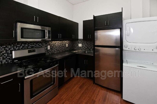 Photo - 1459 MacArthur Blvd Unit B