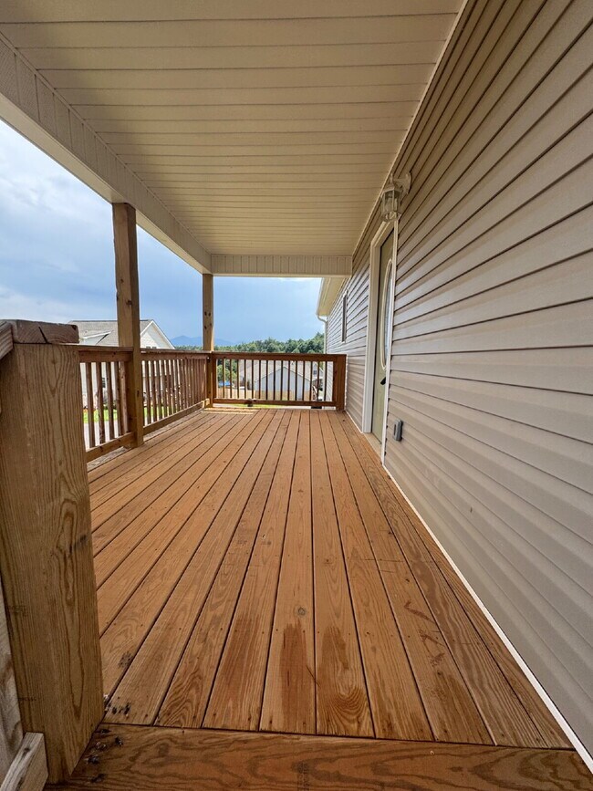 Photo - 380 Quinn Hill Ln