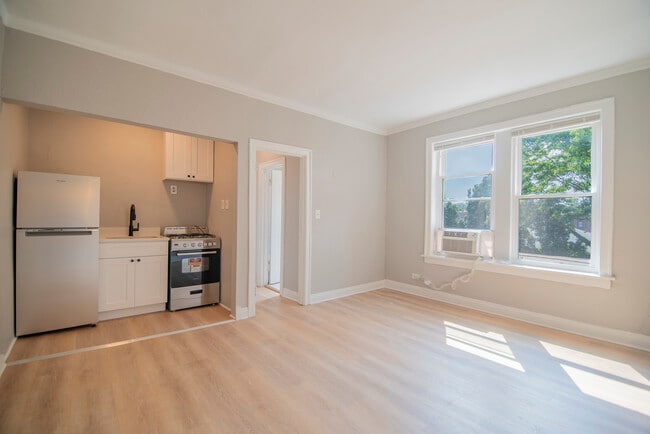 Photo - 1414 W Pratt Blvd Unit 418