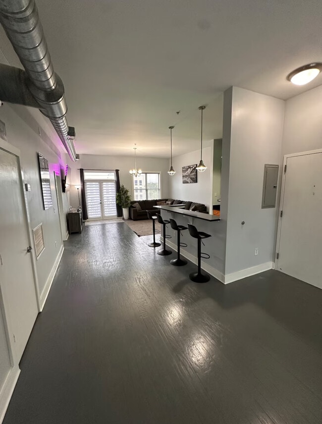 Photo - 502 Pryor St SW Unit 309