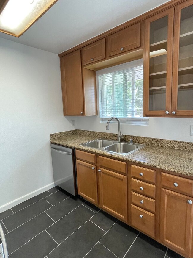 Photo - 6333 College Grove Way