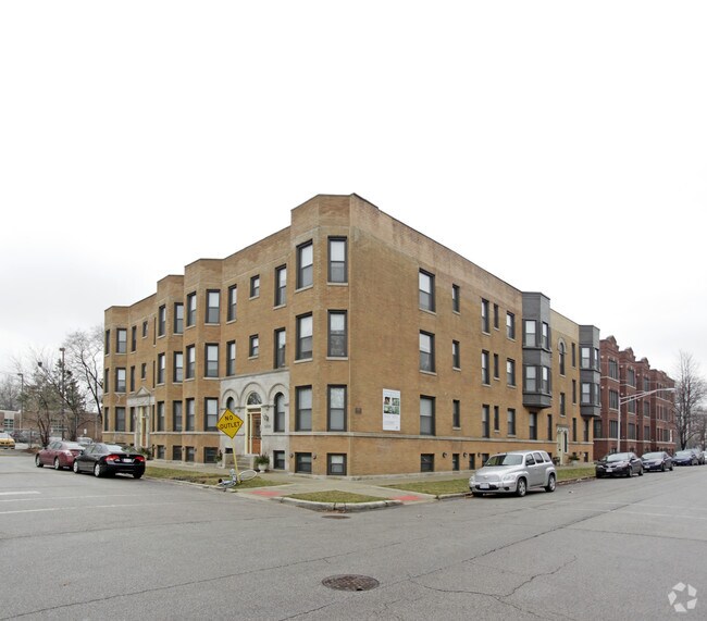 Building Photo - 5400-5406 S. Maryland Avenue