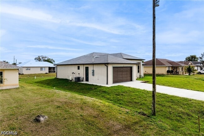 Photo - 910 Atherton Ave