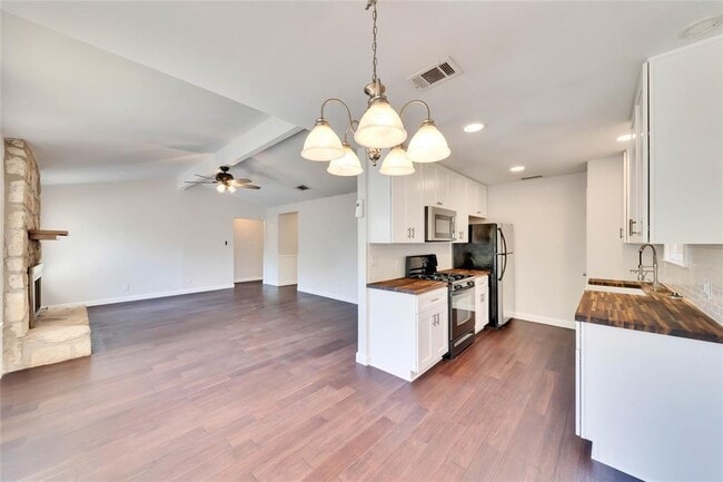 Photo - 519 Yucca Dr