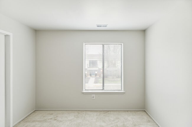 Pointe West Apartments