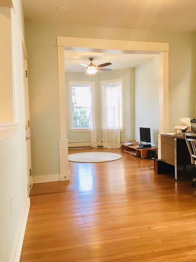 Photo - 90 Waldo Ave Unidad 2