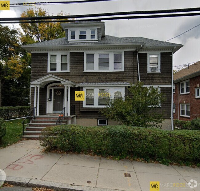 Building Photo - 289 Foster St Rental