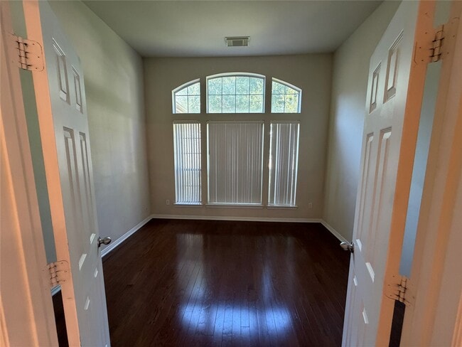 Photo - 3102 Avory Ridge Ln