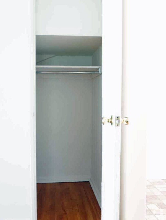 Richfield Village Apartments For Rent in Clifton, NJ