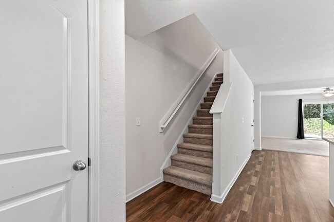 Photo - 918 E Green St