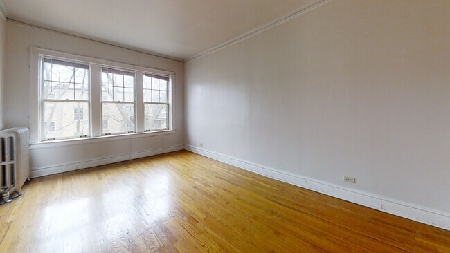 Photo - 822 Reba-2S -R-1 Unit 2S -R-1