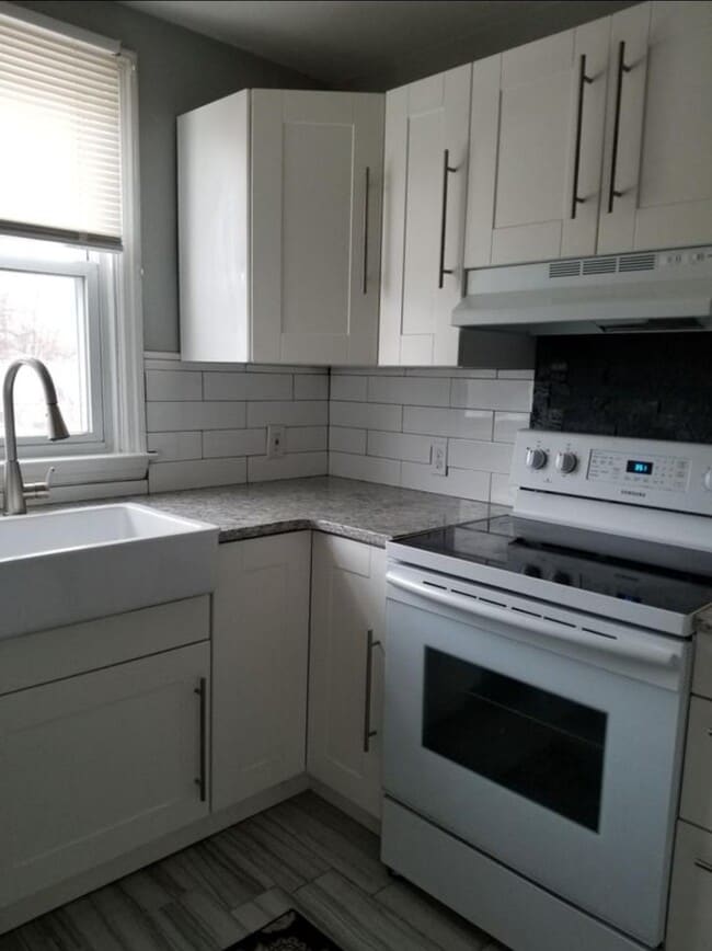 Photo - 876 Windermere Ave Unit 2nd Floor