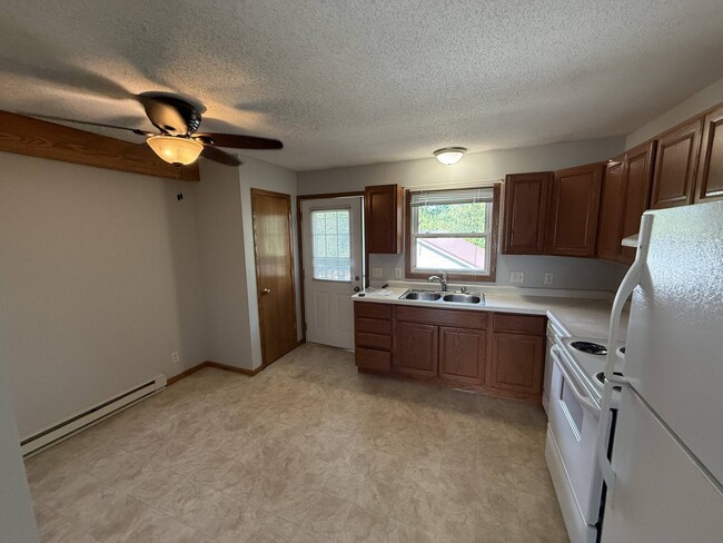 3226 Oak Knoll Dr Unidad 4