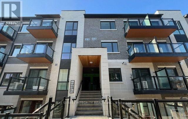 Photo - 3453 Victoria Park Ave