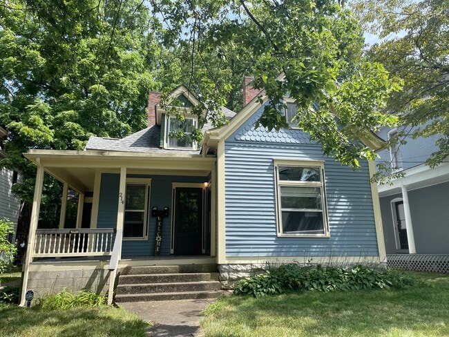 Photo - 214 Arlington Ave Unit 2