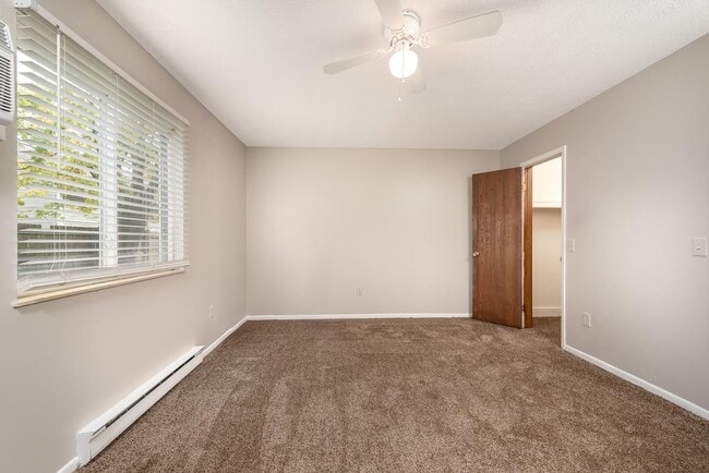 Free Street Apartments