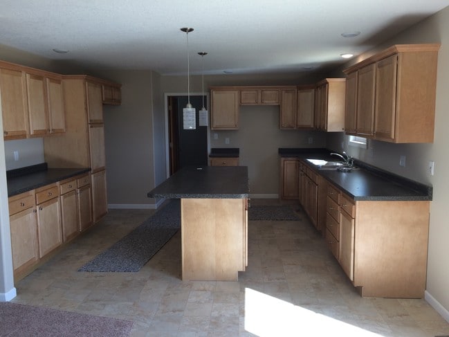 Photo - 1420 Richvale Rd