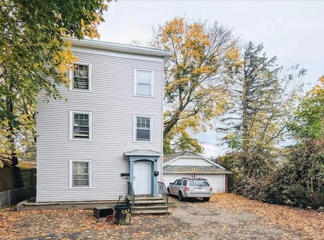 1706 Tracy St Unit 3R