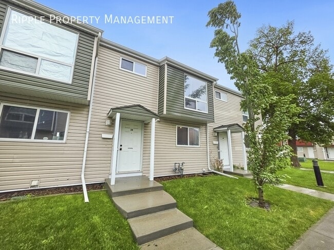 Photo - SPACIOUS 3 BEDS, 1.5 BATHS Town House | PRIVATE BACKYARD & UNFINISHED BASEMENT