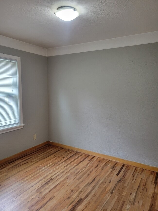 Photo - 710 Mount Ave