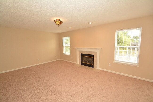 Photo - 11960 Locus Ln