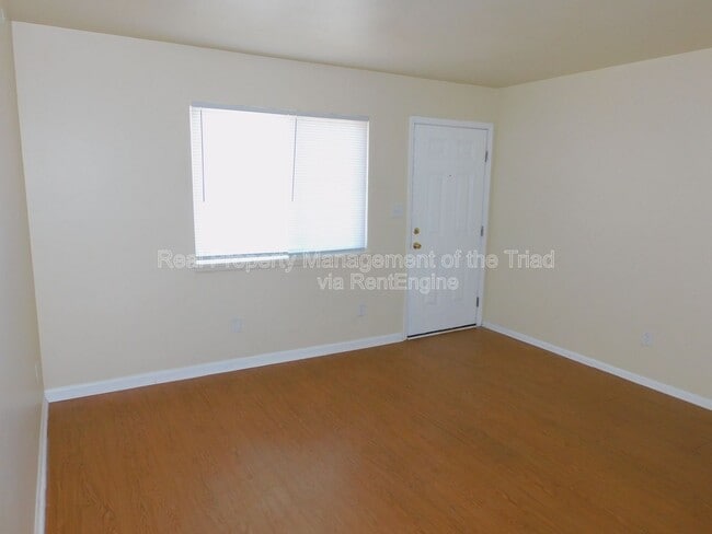 Photo - 4216 Parker St Unidad G