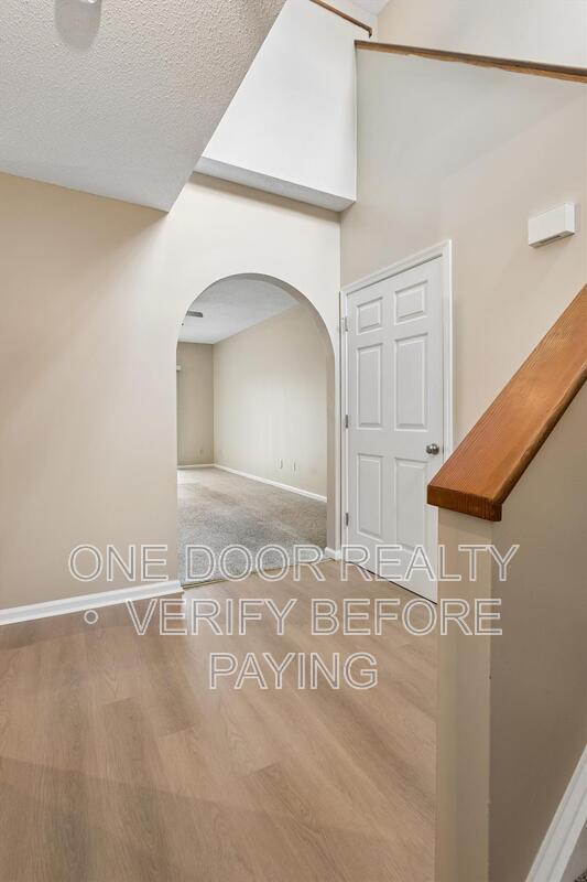 5306 Aden Ct