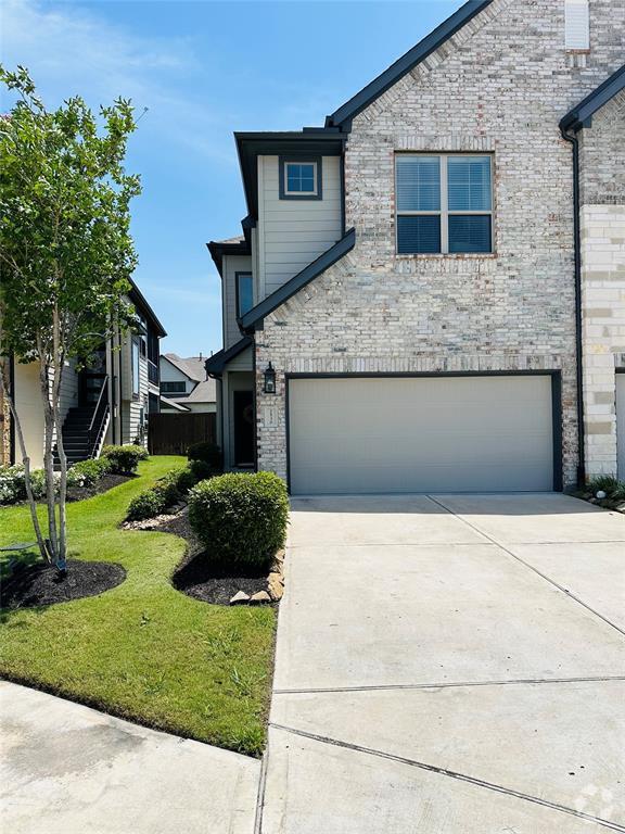 Building Photo - 2530 Manor Valley Ct Rental