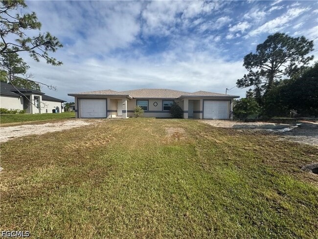 Photo - 851 Eisenhower Blvd