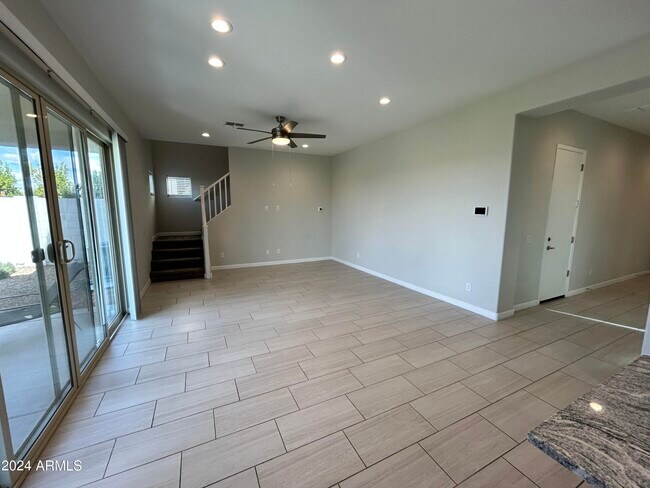 Photo - 18512 N 65th Pl