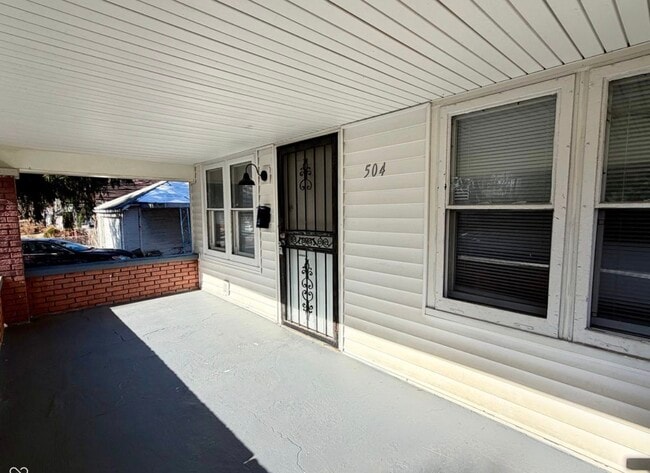 Photo - 4002 Rookwood Ave