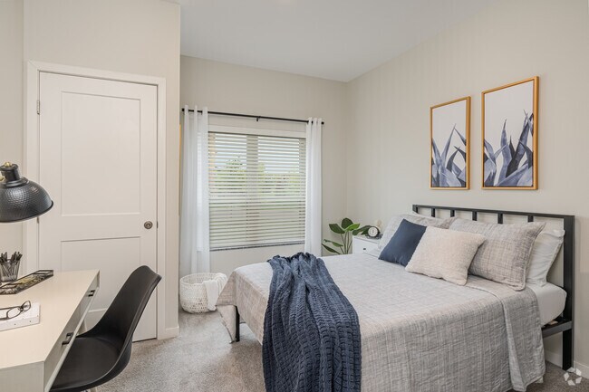 2BR,2BA - Second Bedroom