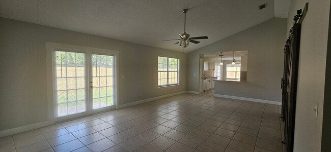 Photo - Charming 3-Bedroom Home in Deland – Water and Lawncare Included!