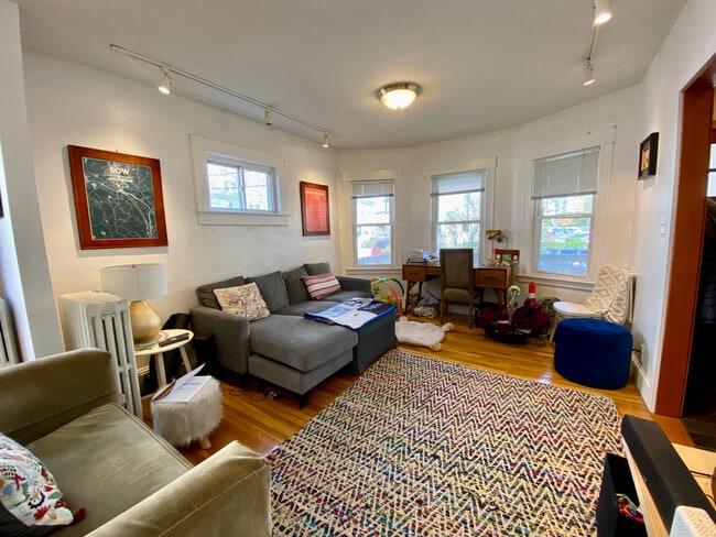 Photo - 39 Westford St Unit 1