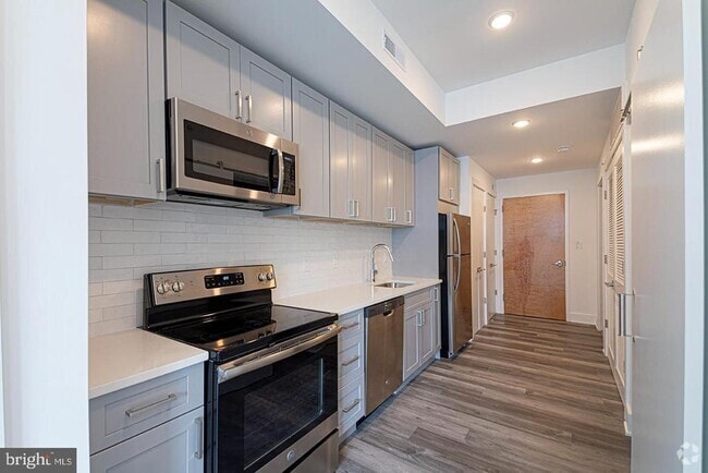 Building Photo - 1245 Ridge Ave Unit 306 Rental