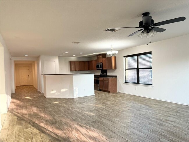 Photo - 1152 Hyde Park Dr