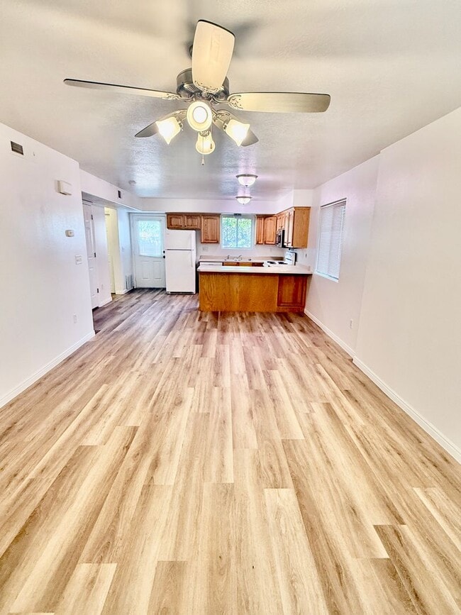 Photo - 3 Bedroom/ 2.5 Bath Townhome in Hawk Hollow