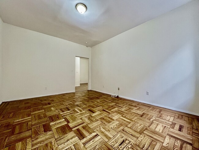 Photo - 1803 Riverside Dr Unit 1G