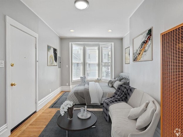 Building Photo - 325 Castro St Unit 31 Rental