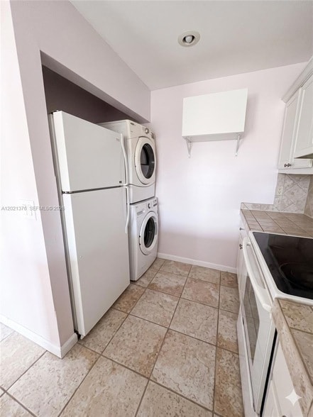 Photo - 10046 Winding Lake Rd Unit 204