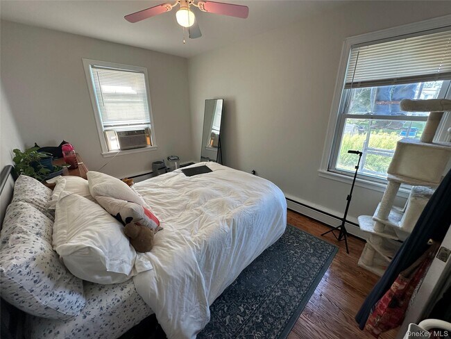 Photo - 20 Blackburn Ave