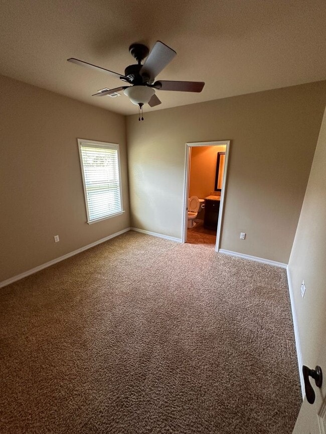 Photo - 1010 S Vancouver Ave