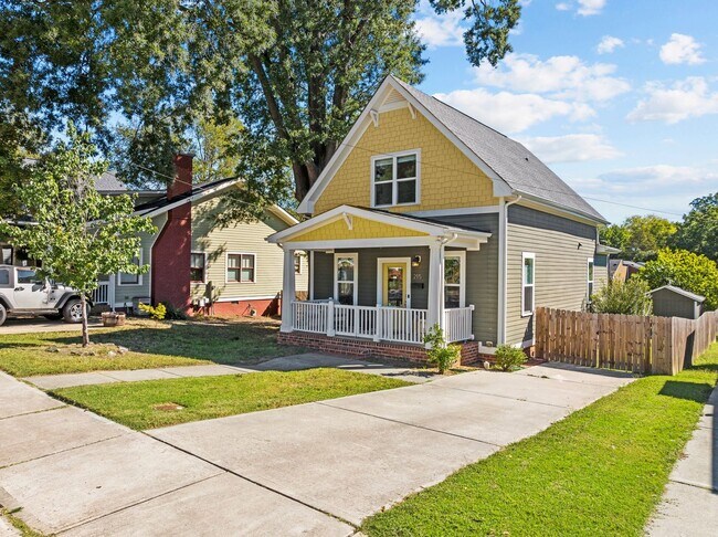 Gorgeous 3 Bedroom Home in Downtown Raleig... - Gorgeous 3 Bedroom Home in Downtown Raleig...