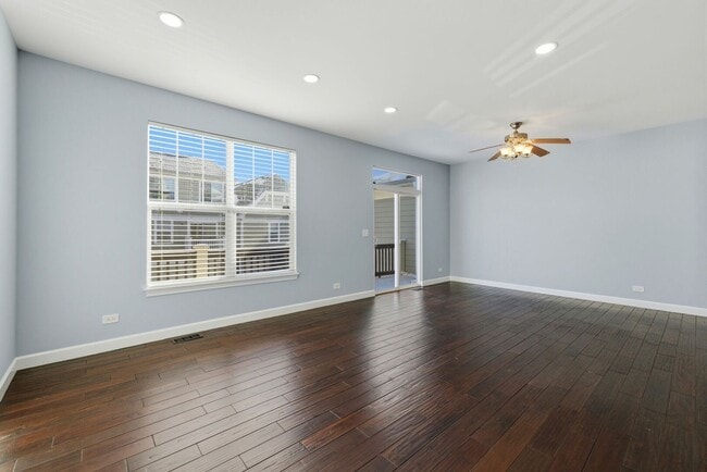 Photo - 218 Goldenrod Dr