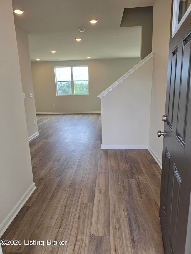 Photo - 11144 Castlebrook Dr