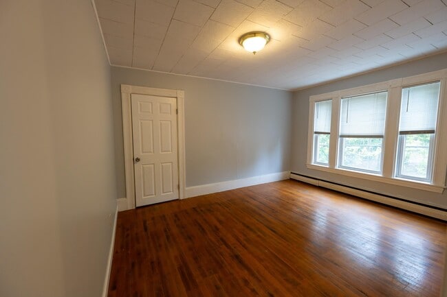 Photo - 125 Tarrytown Rd Unit 123