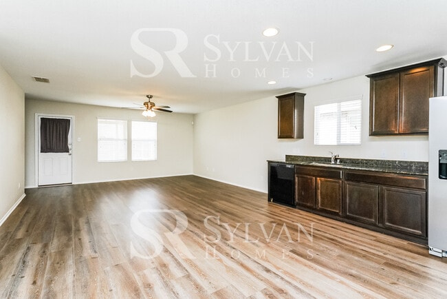 Photo - At Last, This Is What You Have Been Searching For!